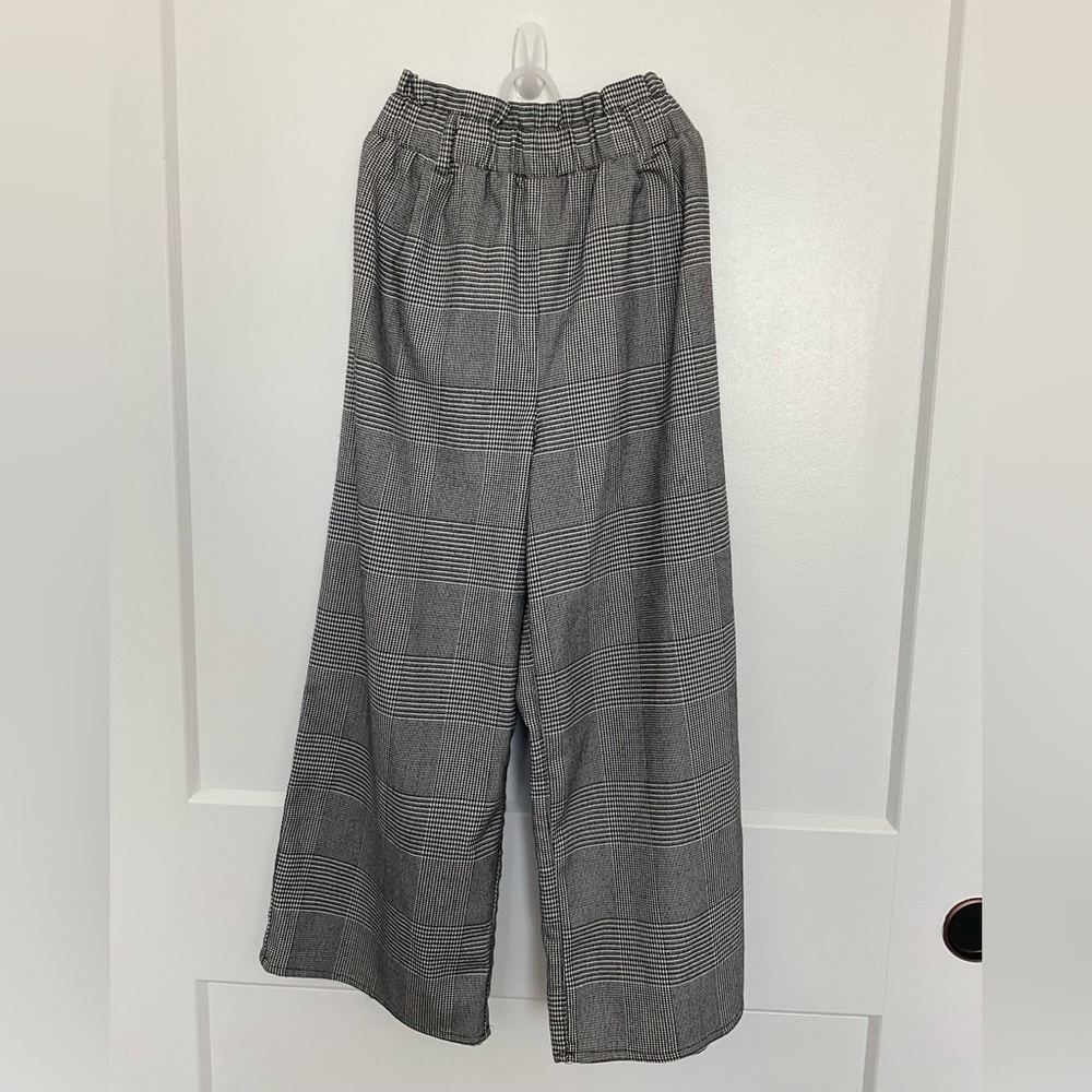 Girls classic wide legged tweed/houndstooth size 6 pants from art classic